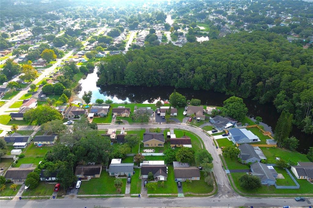 6934 AZLEE AVENUE, NEW PORT RICHEY, FL — photo 4 of 30