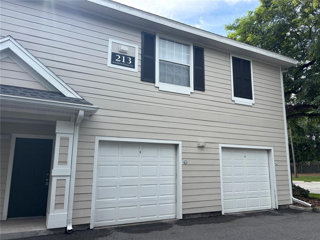 213 SOUTHERN PECAN CIRCLE UNIT 201
