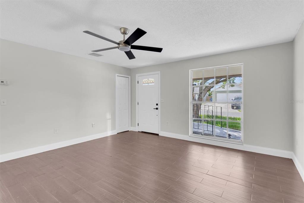 7645 ARLIGHT DRIVE, NEW PORT RICHEY, FL — photo 3 of 30