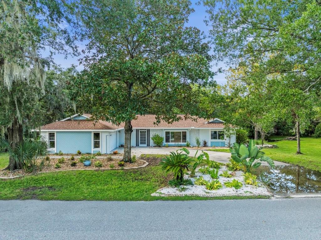 11815 W WATERWAY DRIVE, HOMOSASSA, FL — photo 2 of 30