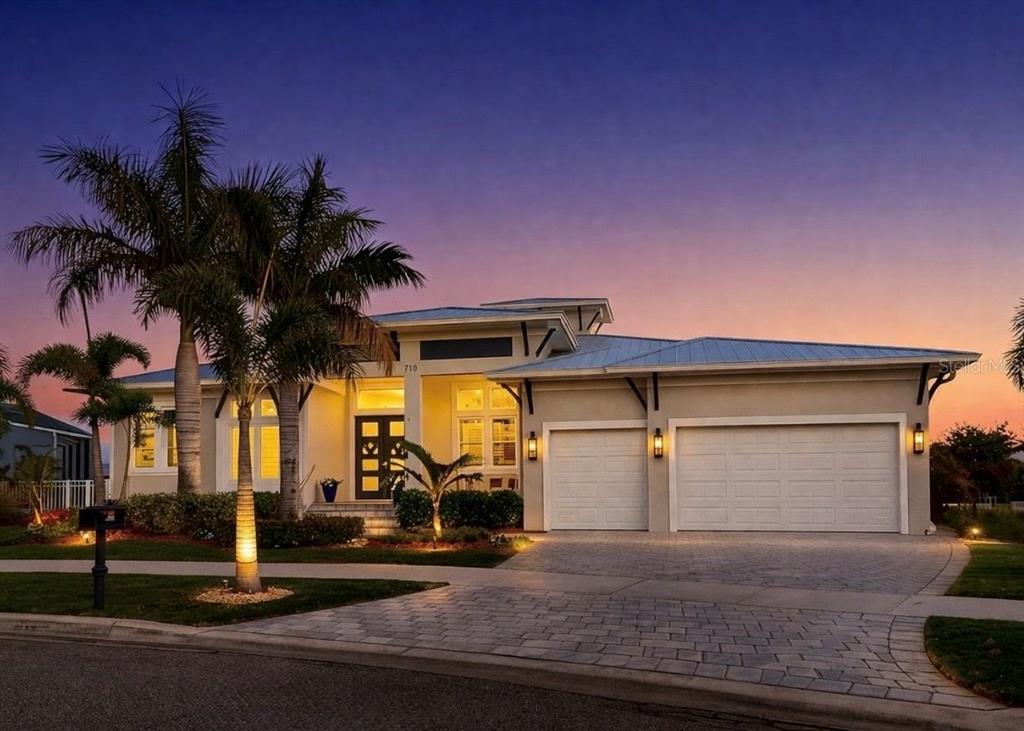 716 PINCKNEY DRIVE