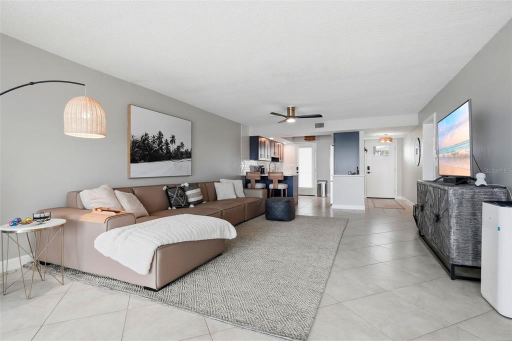 280 126TH AVENUE UNIT 104, TREASURE ISLAND, FL — photo 5 of 29