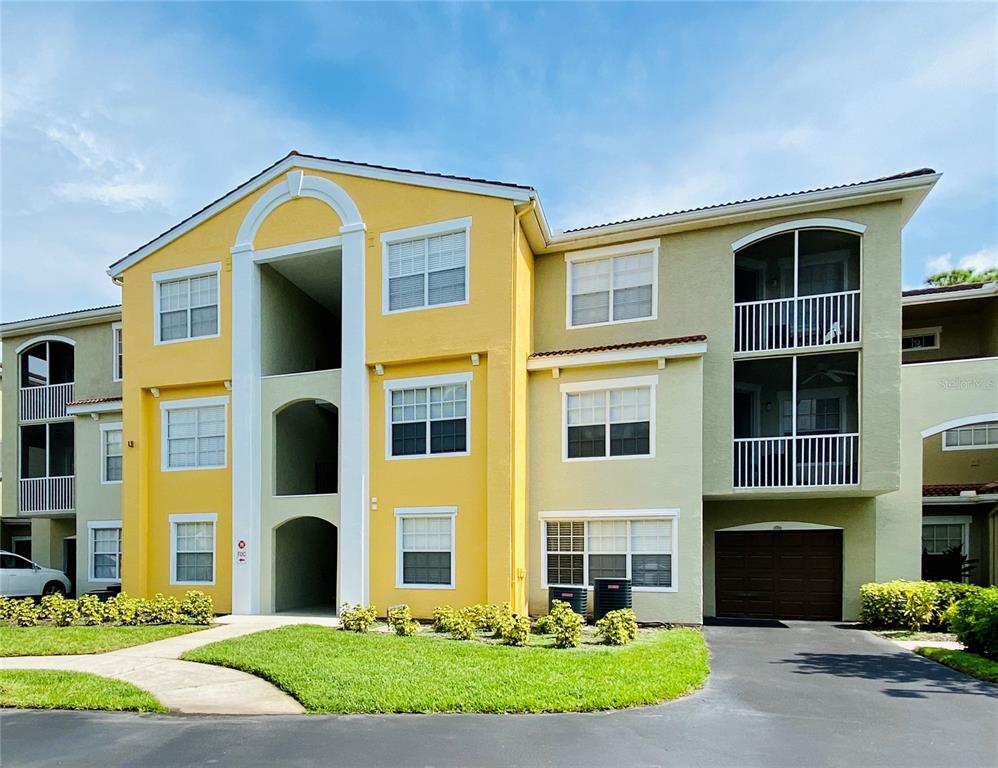 5551 BENTGRASS DRIVE UNIT 11-303