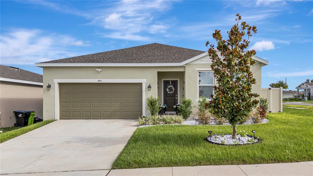 442 QUAYSIDE AVENUE, MASCOTTE, FL — photo 2 of 30