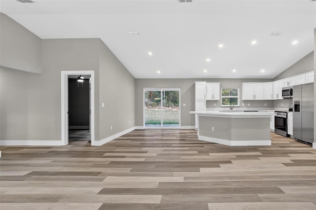 1516 W PRINGLE PLACE, CITRUS SPRINGS, FL — photo 3 of 19