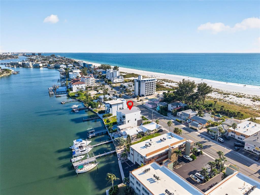 10209 GULF BOULEVARD, TREASURE ISLAND, FL — photo 5 of 30