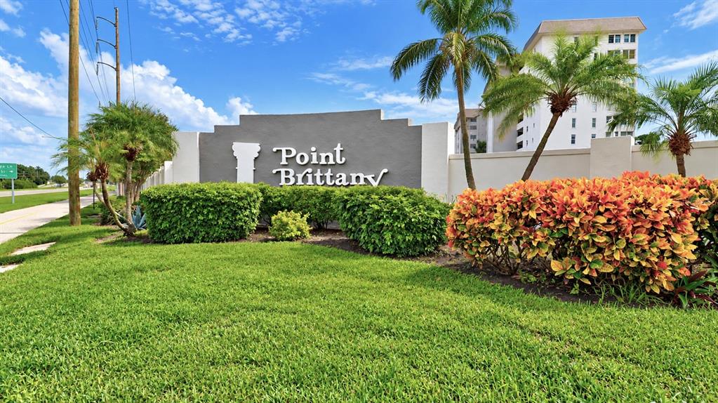 5200 BRITTANY DRIVE S UNIT 606, ST PETERSBURG, FL — photo 3 of 30