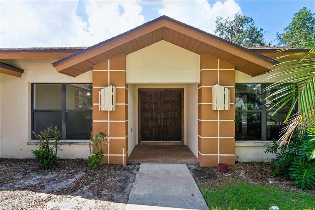 2715 LAUREL OAK DRIVE, PLANT CITY, FL — photo 5 of 30