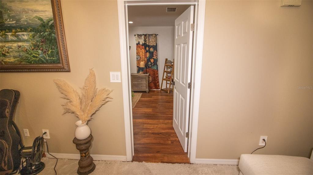 241 SE 5TH AVENUE, MELROSE, FL — photo 5 of 30