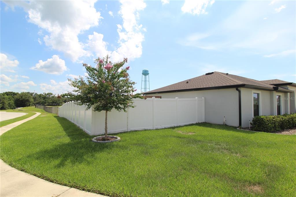 1928 PIEDMONT COURT, MASCOTTE, FL — photo 2 of 19