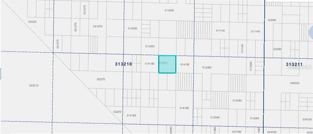 This is a plat map showing a highlighted parcel of land within a grid of lots — N/A, FROSTPROOF, FL