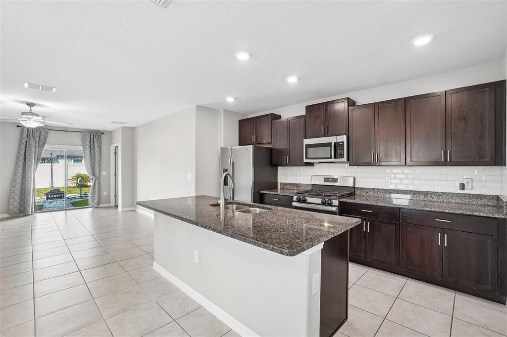 9663 CHANNING HILL DRIVE, SUN CITY CENTER, FL — photo 3 of 30