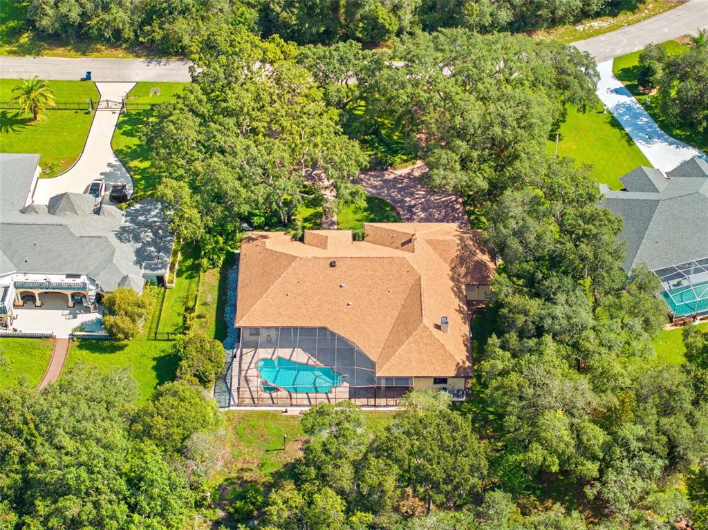 10430 RAMBLE RIDGE COURT, WEEKI WACHEE, FL — photo 2 of 84