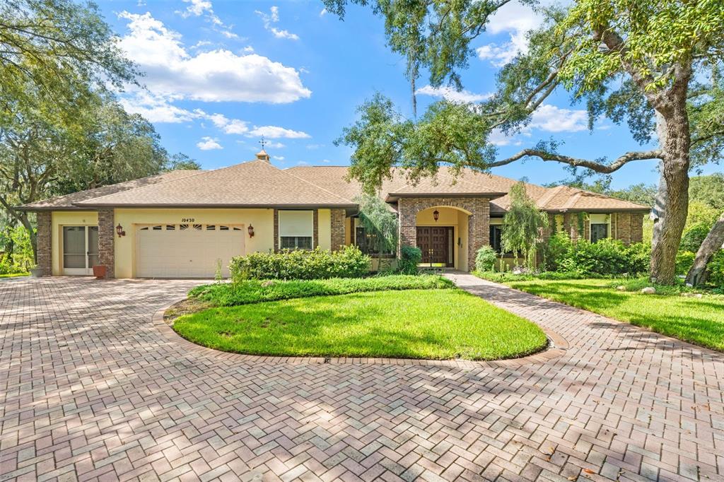 10430 RAMBLE RIDGE COURT, WEEKI WACHEE, FL — photo 3 of 84