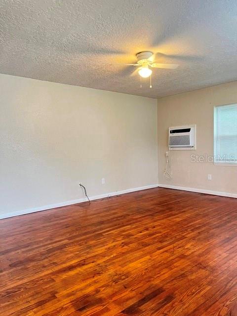 1901 N KEPLER ROAD, DELAND, FL — photo 2 of 9