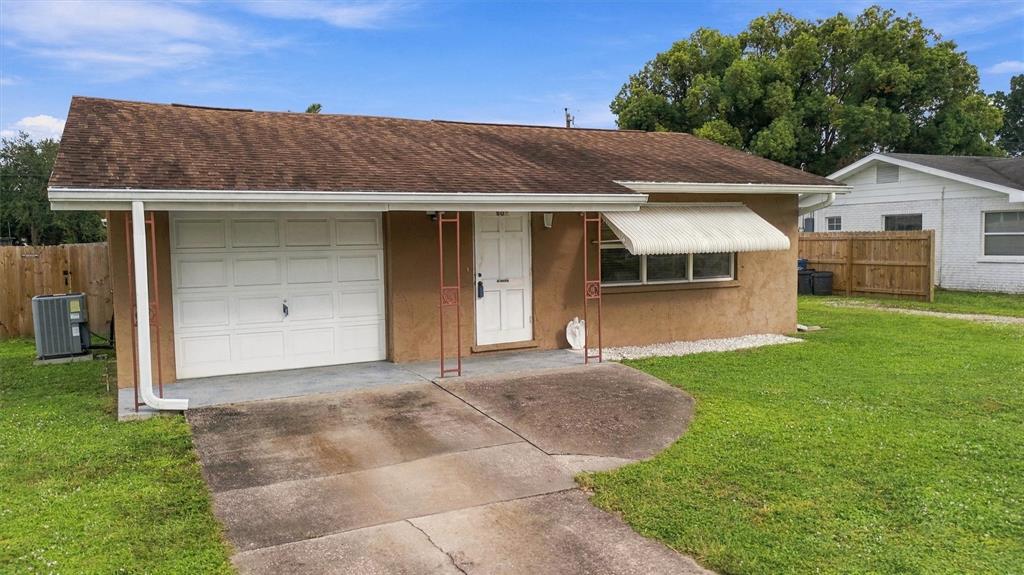 907 42ND STREET W, BRADENTON, FL — photo 2 of 30