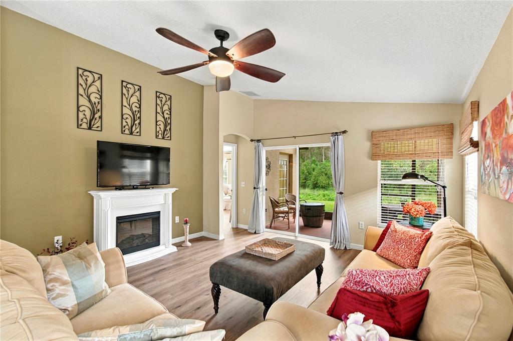 516 GRAND CANAL DR, POINCIANA, FL — photo 4 of 54