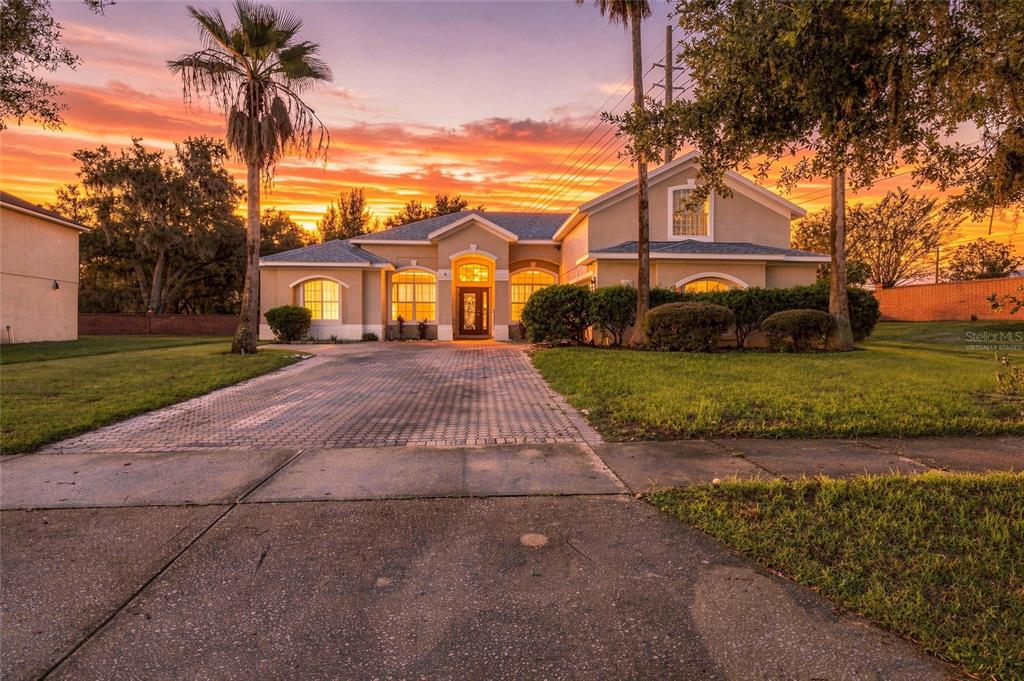 2940 BENTON LANE