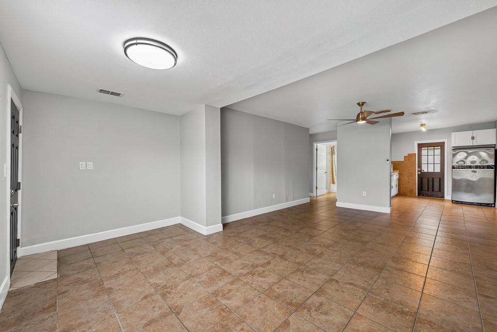725 STRAIN BOULEVARD, LAKELAND, FL — photo 5 of 30