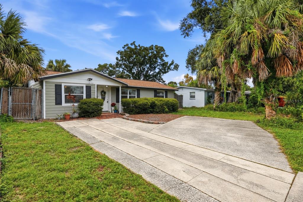 11632 EASY STREET, LARGO, FL — photo 2 of 30