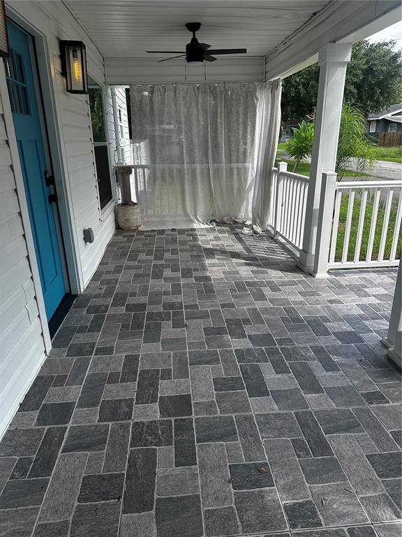 3902 N SUWANEE AVENUE, TAMPA, FL — photo 2 of 22