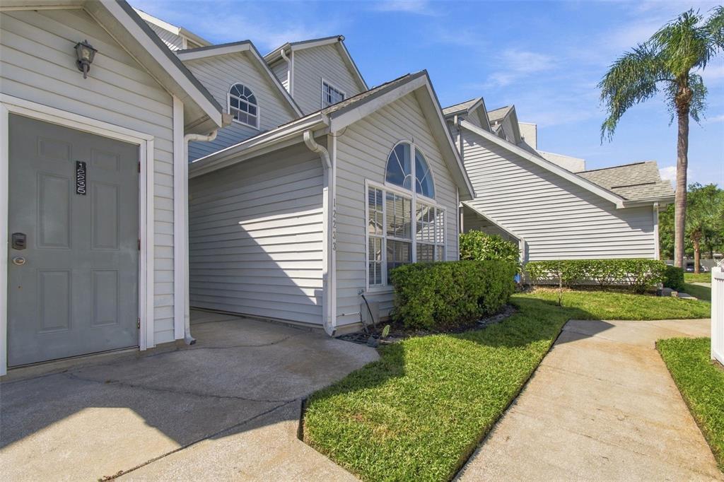 12233 ARMENIA GABLES CIRCLE UNIT 12233, TAMPA, FL — photo 2 of 30
