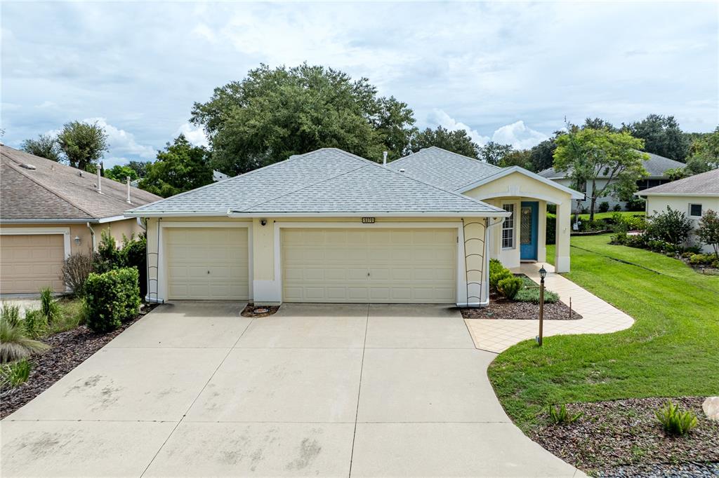 5370 INDIAN OCEAN LOOP, TAVARES, FL — photo 2 of 30