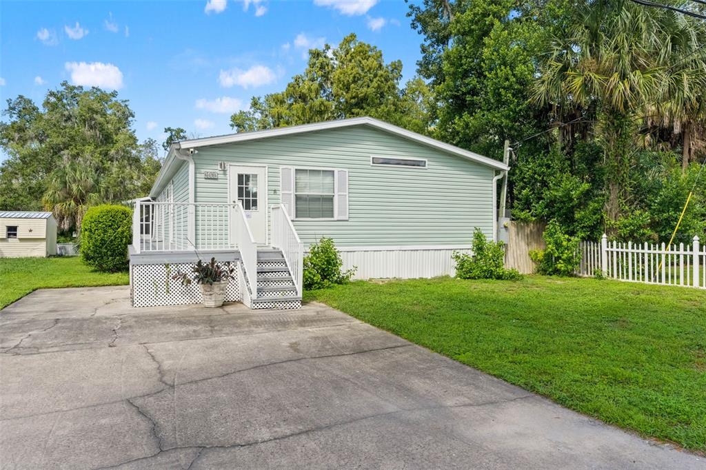6496 W RICHARD DRIVE, WEEKI WACHEE, FL — photo 3 of 30