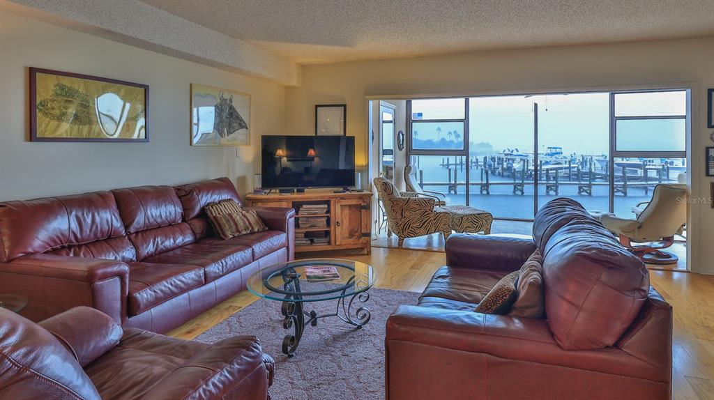 614 MARINA POINT DRIVE UNIT 614, DAYTONA BEACH, FL — photo 4 of 30