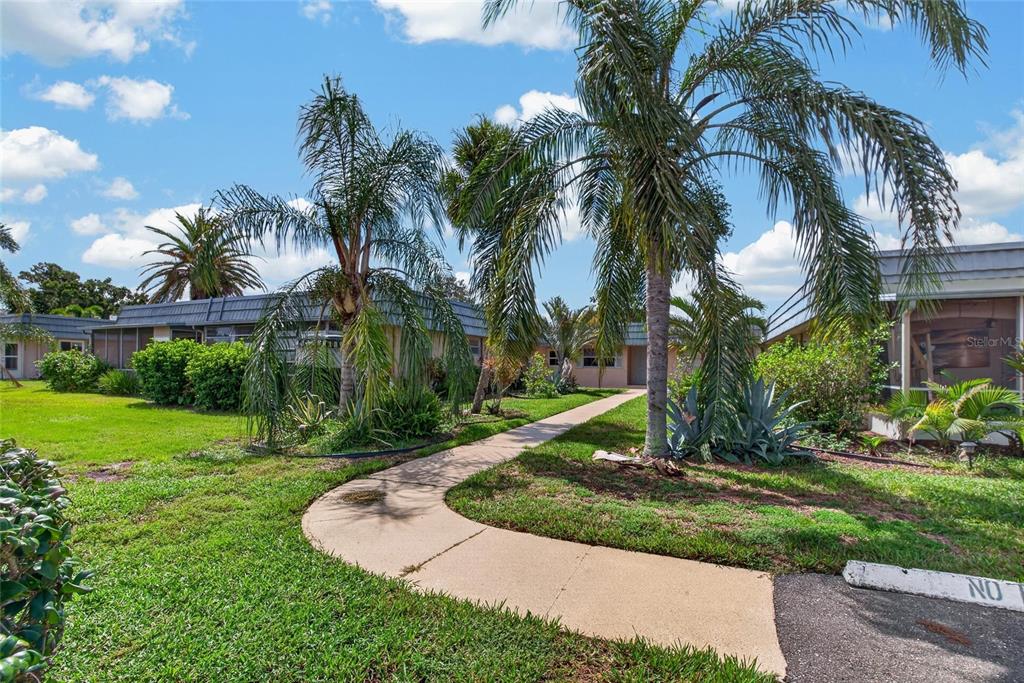 1802 BEDFORD TERRACE UNIT 180, SUN CITY CENTER, FL — photo 5 of 30