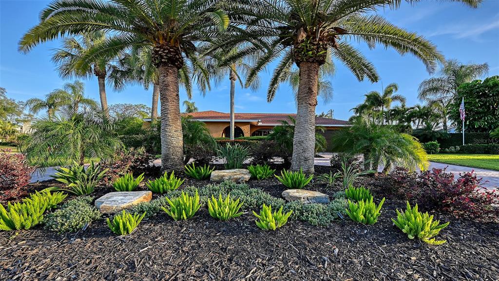 7137 WESTMORELAND DRIVE, SARASOTA, FL — photo 4 of 30