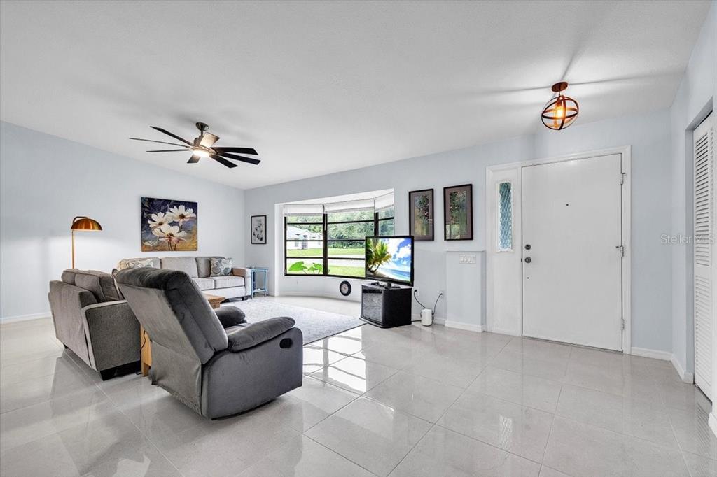 17341 HOLMES AVENUE, PORT CHARLOTTE, FL — photo 5 of 30
