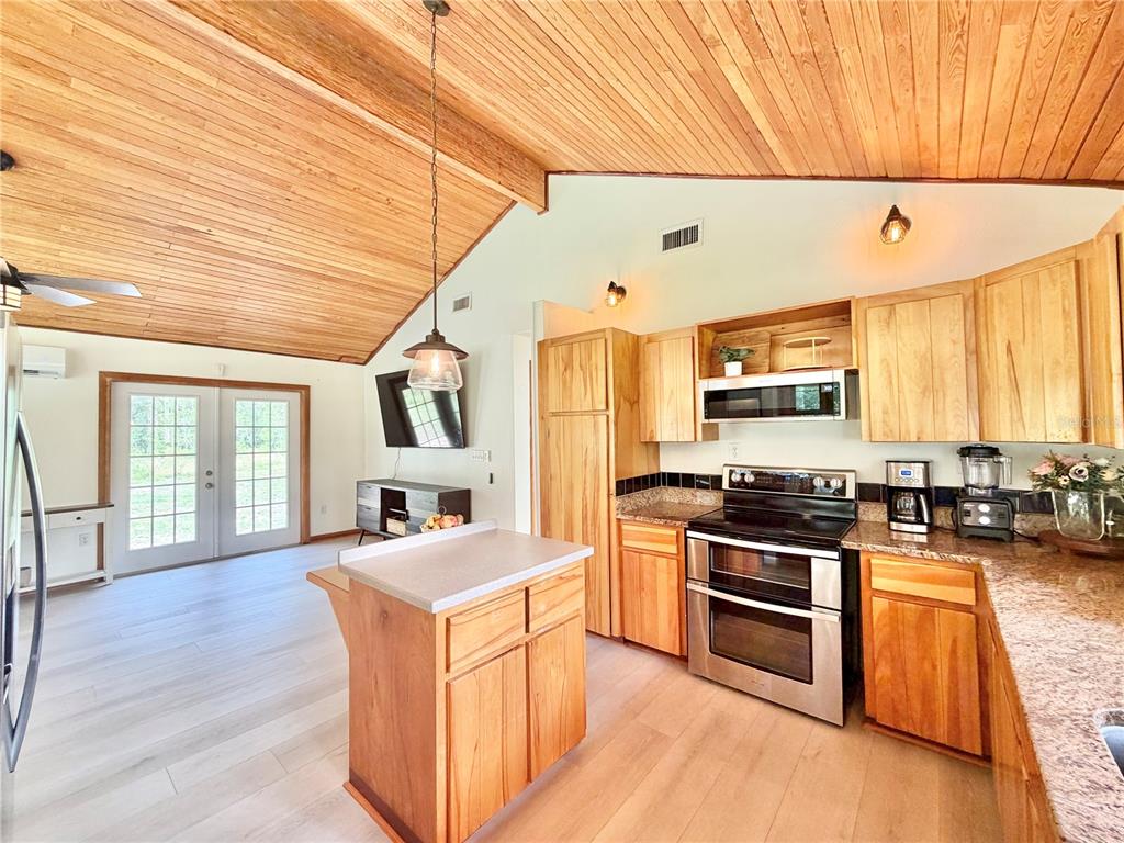 12212 NW 194TH TERRACE, ALACHUA, FL — photo 5 of 30