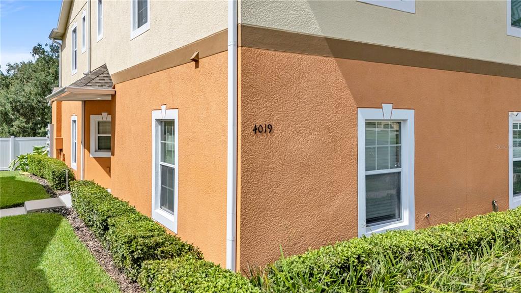 4019 WINDING VINE DRIVE, LAKELAND, FL — photo 3 of 28