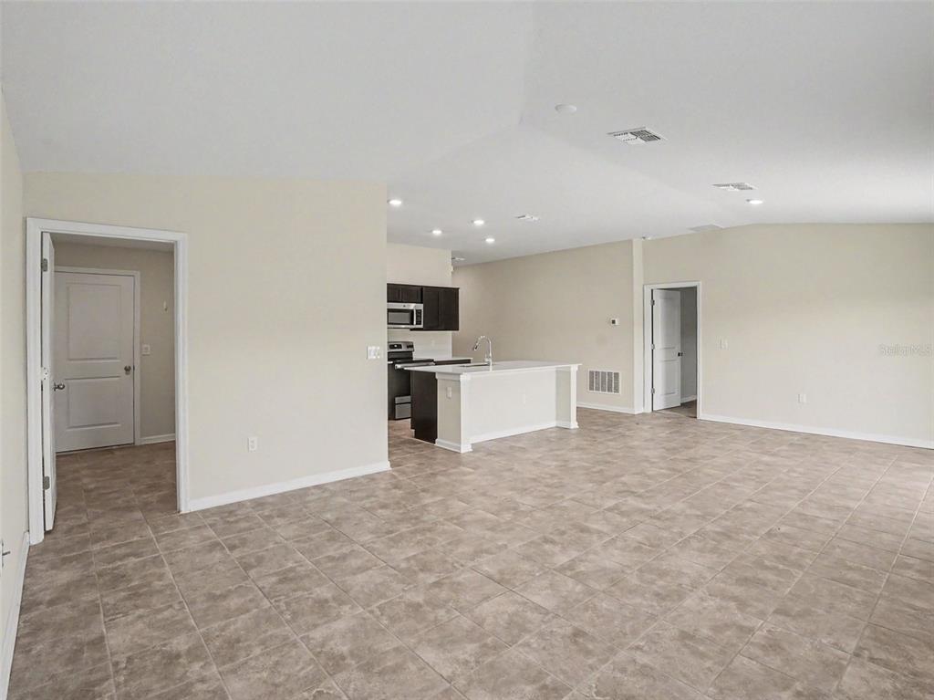 4141 BULL STREET, ST CLOUD, FL — photo 3 of 15