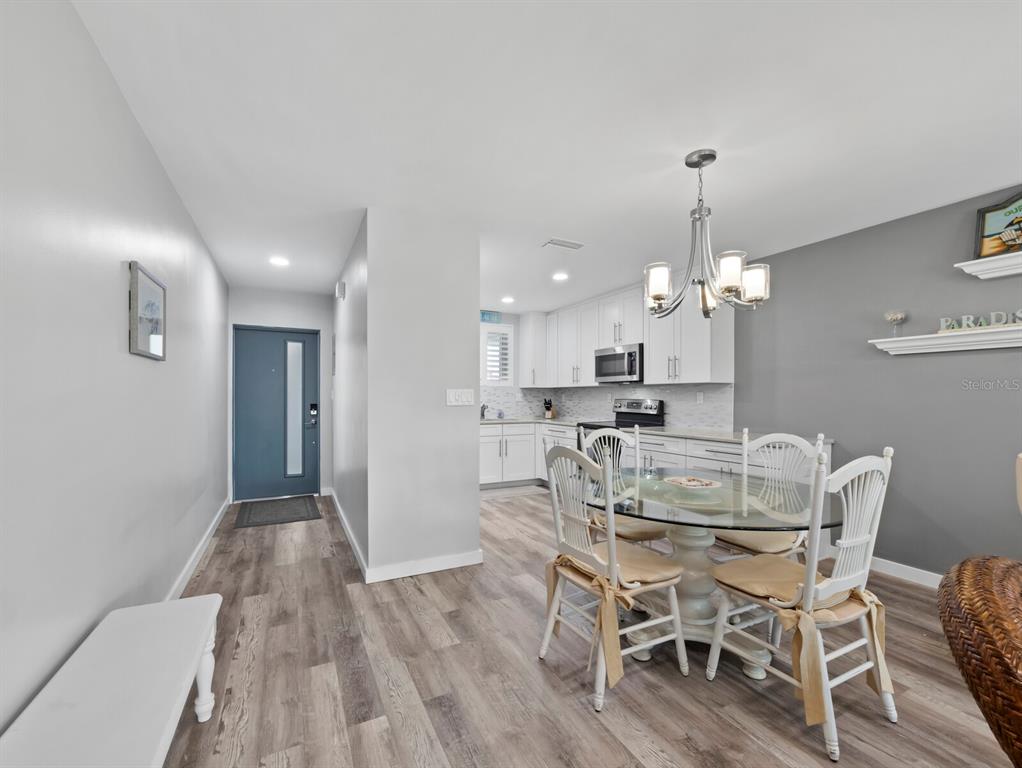 500 S WASHINGTON DRIVE UNIT 19B, SARASOTA, FL — photo 4 of 26