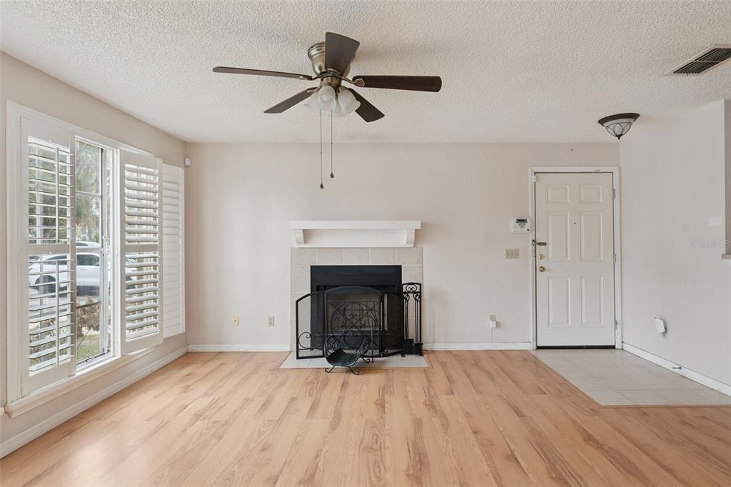 975 NORTHERN DANCER WAY UNIT 101, CASSELBERRY, FL — photo 3 of 14