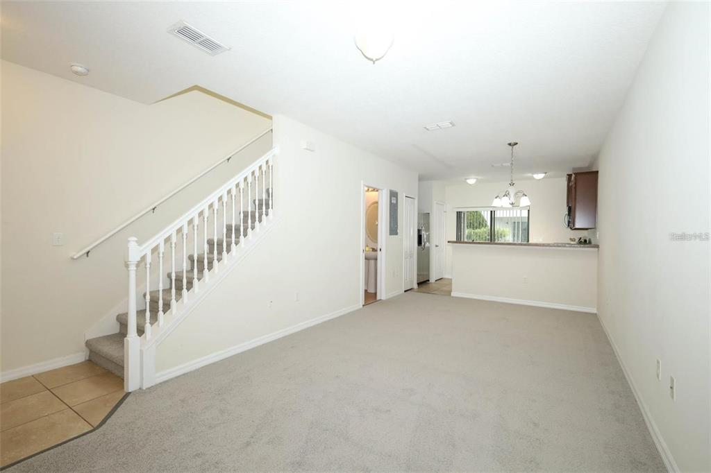 5221 WINDSOR LAKE CIRCLE, SANFORD, FL — photo 5 of 24