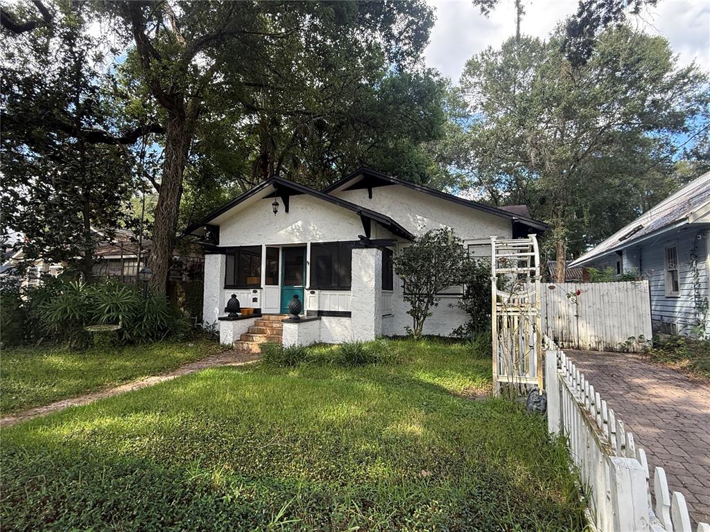 519 E AMELIA STREET, ORLANDO, FL — photo 2 of 3