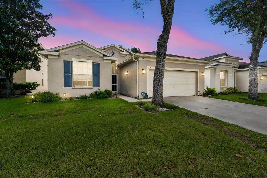 211 FAIRMONT DRIVE