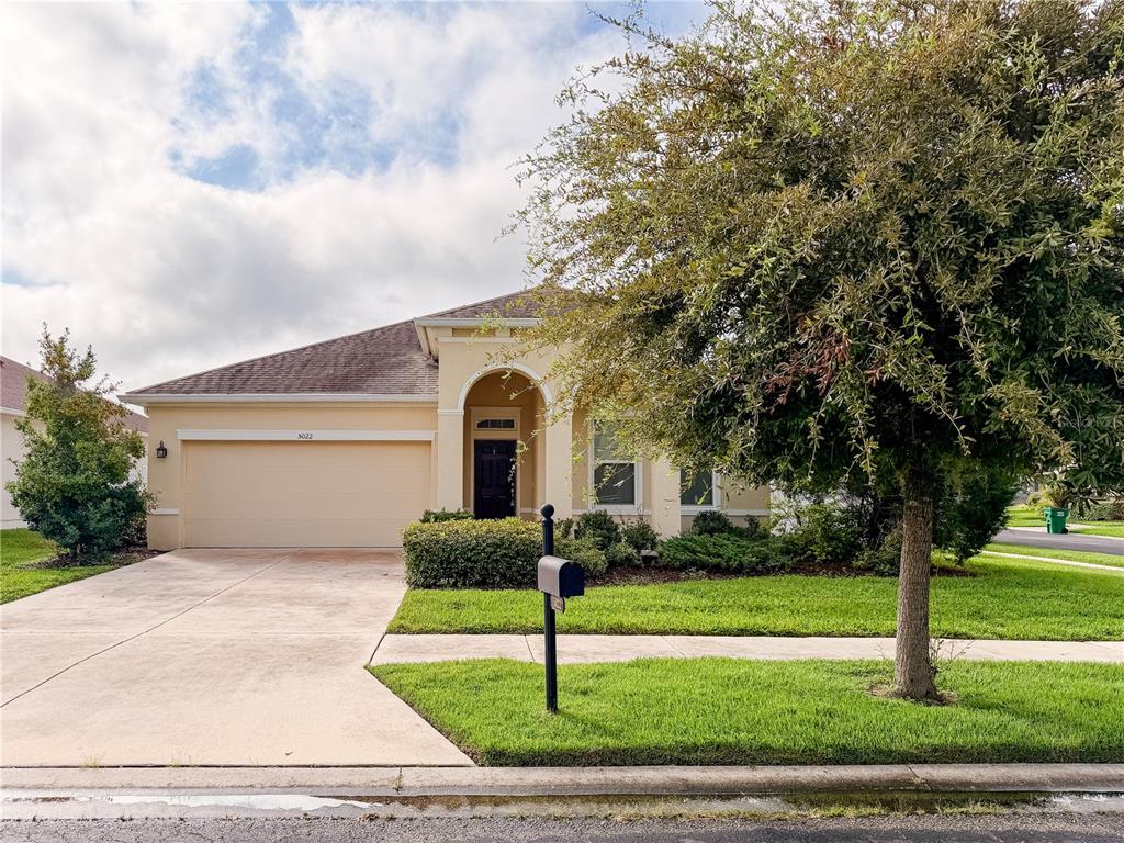 5022 SUNCATCHER DRIVE, WESLEY CHAPEL, FL — photo 2 of 30