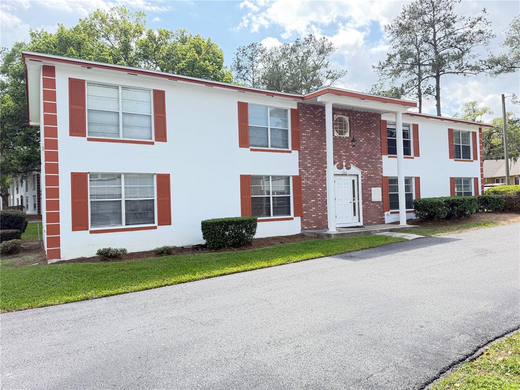 2564 SE 15TH AVENUE UNIT H
