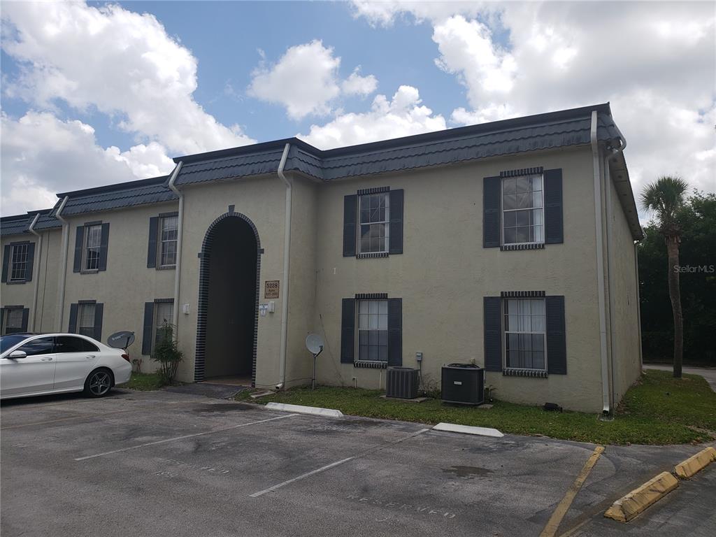 5228 CURRY FORD ROAD UNIT 320