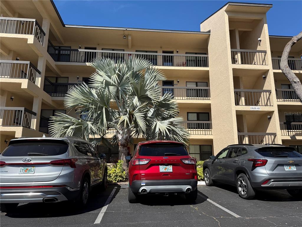 435 30TH AVENUE W UNIT D303