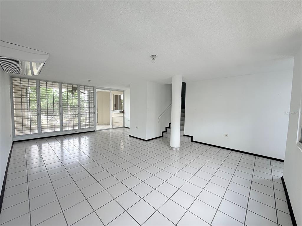 50 LOPATEGUI AVENUE UNIT EC-PH2, GUAYNABO, PR — photo 4 of 25
