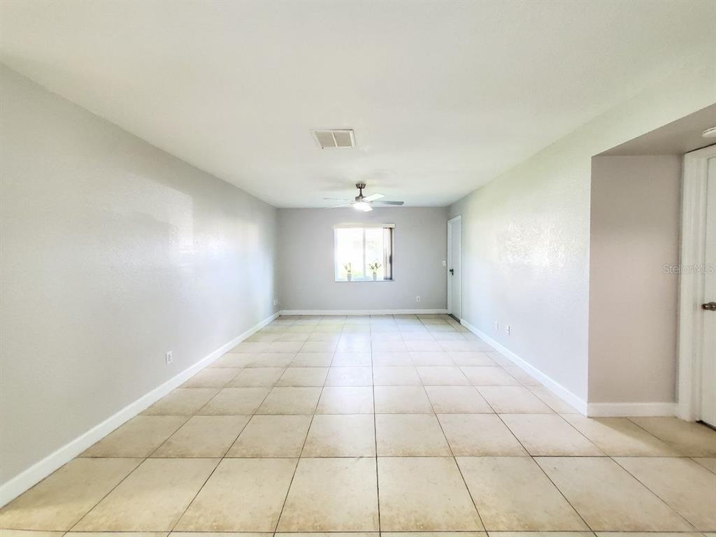 209 RED CEDAR PLACE UNIT 209, BRANDON, FL — photo 4 of 27