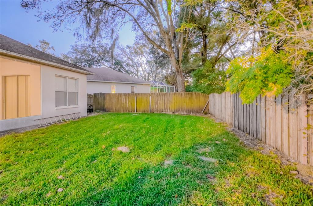 207 TAYLOR BAY LANE, BRANDON, FL — photo 3 of 30