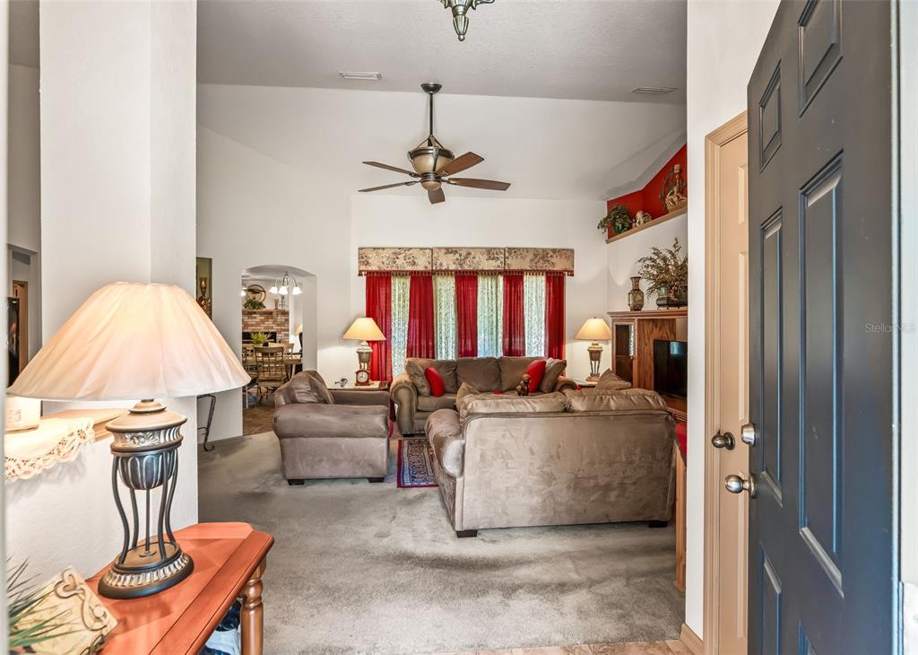 13130 NW 87TH AVENUE ROAD, REDDICK, FL — photo 5 of 30