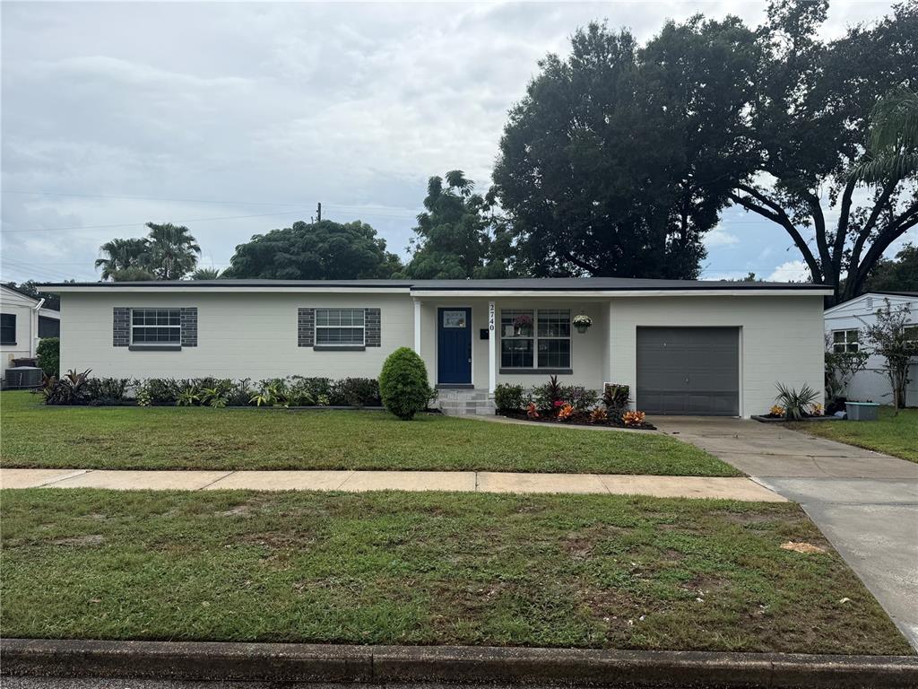 2740 NANCY STREET, ORLANDO, FL — photo 2 of 43