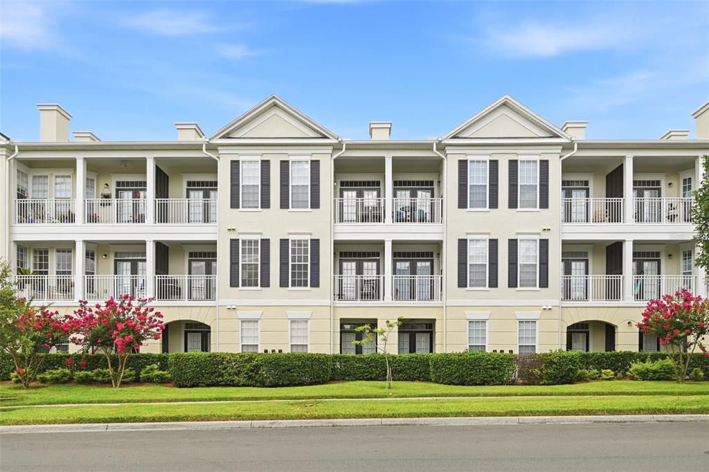 239 LONGVIEW AVENUE UNIT 207